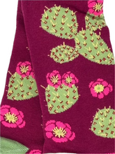 Load image into Gallery viewer, Prickly Pear Socks