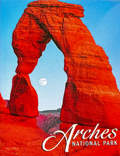 Arches Delicate Moonrise Magnet